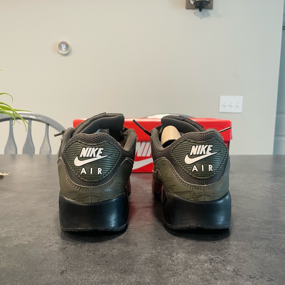 š„Nike Air Max 90š„ - Picture 9 of 14